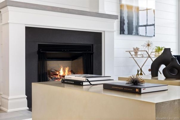 Fireplace, Interior