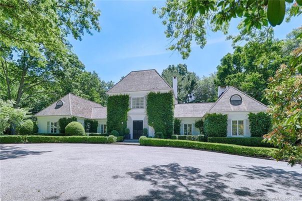 Backyard, Exterior, Facade, French Provincial