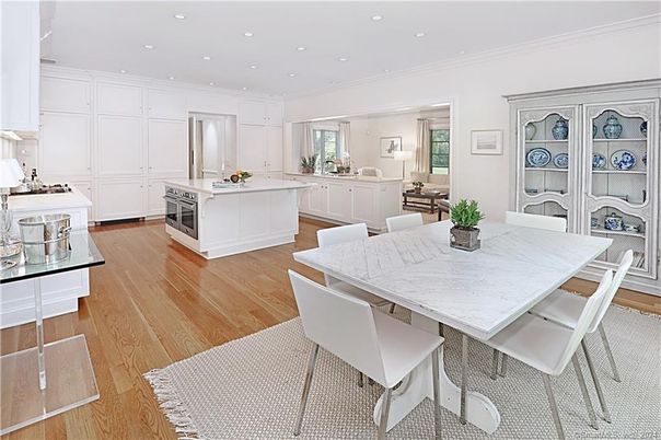 Dining room, Interior, Kitchen, Recessed Lighting, Wood Texture Flooring