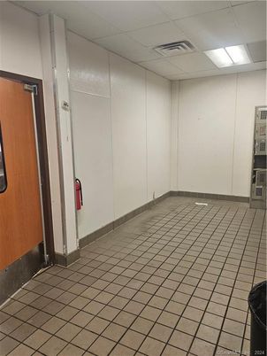 Elevator, Empty room, Interior