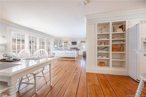 Dining room, Interior, Wood Texture Flooring