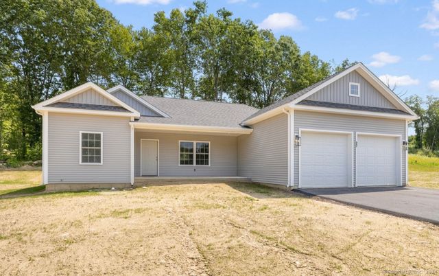 Attached, Exterior, Facade, Ranch