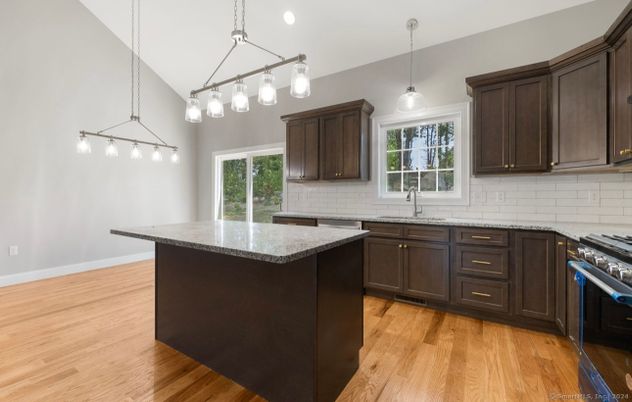 Interior, Kitchen, Pendant Lights, Wood Texture Flooring