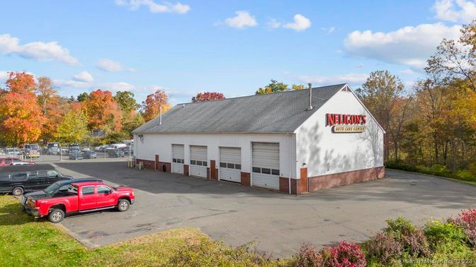 Detached Garage, Exterior