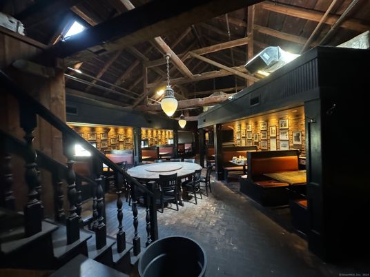 Dining room, Interior, Pendant Lights, Wooden Beams