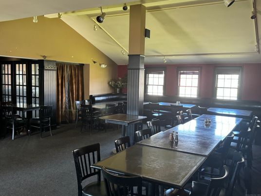 Dining room, Interior
