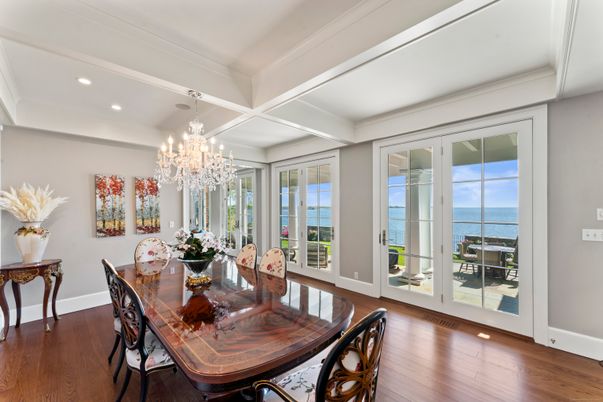 Chandelier, Dining room, Interior, Recessed Lighting, Water, Wood Texture Flooring