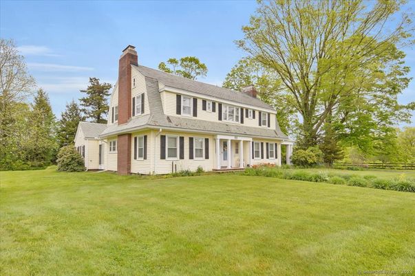 Backyard, Exterior, Facade, Georgian