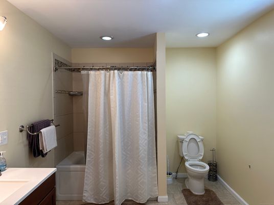 Bathroom, Interior, Recessed Lighting