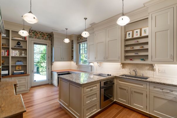 Interior, Kitchen, Pendant Lights, Wood Texture Flooring