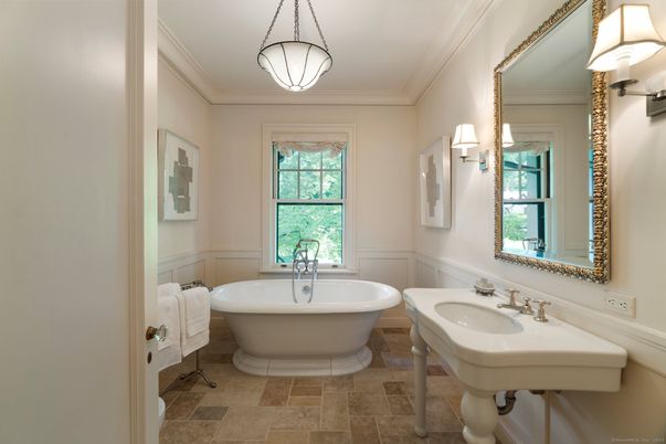 Bathroom, Dual Sink Vanities, Free Standing Baths, Interior