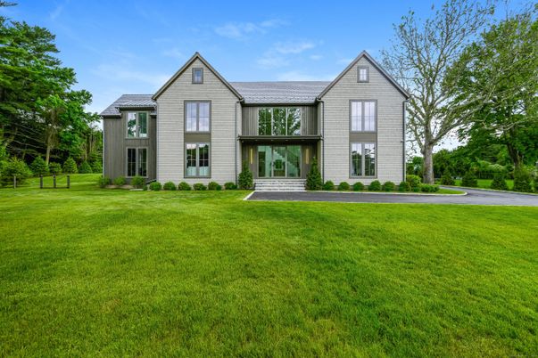Backyard, Exterior, Facade, Farmhouse