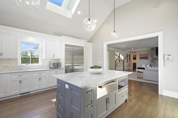 Interior, Kitchen, Living room, Pendant Lights, Recessed Lighting, Stainless Steel Appliances, Wood Texture Flooring
