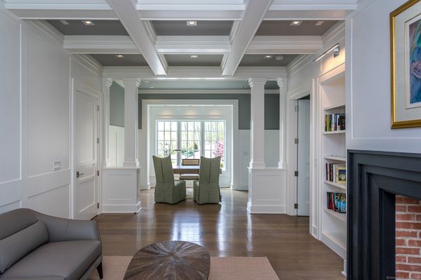 Dining room, Fireplace, Interior, Recessed Lighting, Wood Texture Flooring