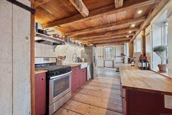 Interior, Kitchen, Recessed Lighting, Stainless Steel Appliances, Wooden Beams, Wooden Ceilings, Wood Texture Flooring