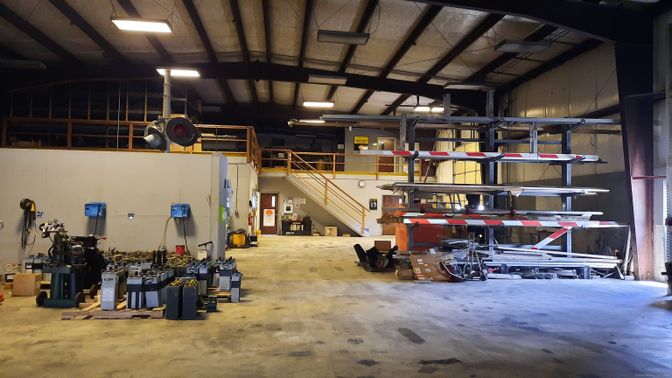 Garage, Interior