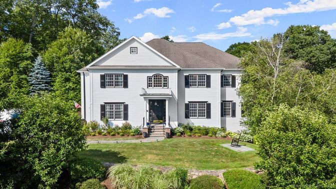 Backyard, Exterior, Facade, Georgian
