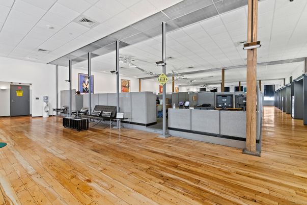 Interior, Pendant Lights, Wood Texture Flooring