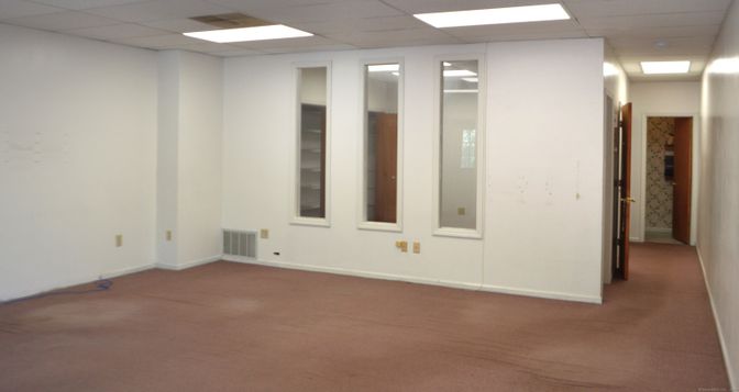 Empty room, Interior, Recessed Lighting