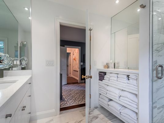 Bathroom, Dual Sink Vanities, Interior, Marble, Recessed Lighting