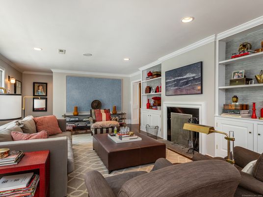 Fireplace, Interior, Living room, Recessed Lighting