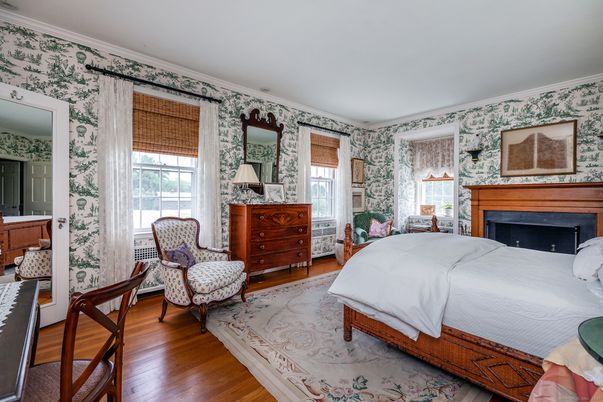 Bedroom, Fireplace, Interior, Wood Texture Flooring