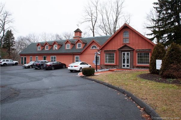 Exterior, Facade, Cape Cod
