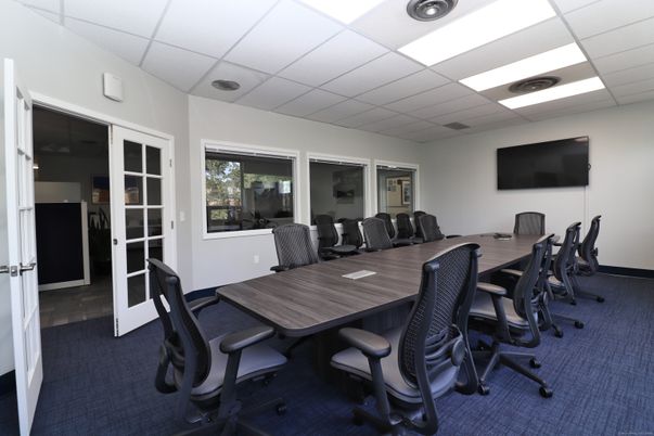 Dining room, Interior, Recessed Lighting