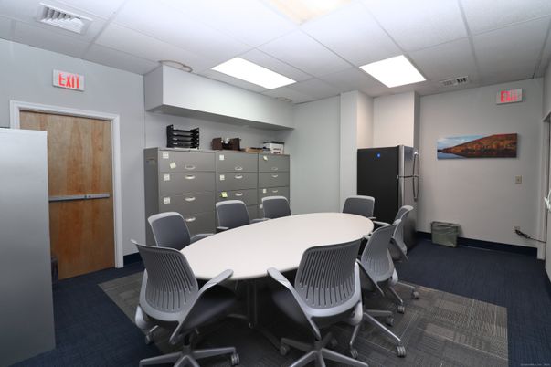 Dining room, Interior, Recessed Lighting