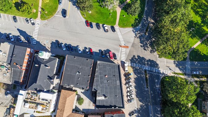 Exterior, Drone
