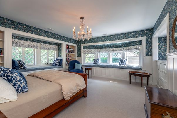 Bedroom, Chandelier, Interior