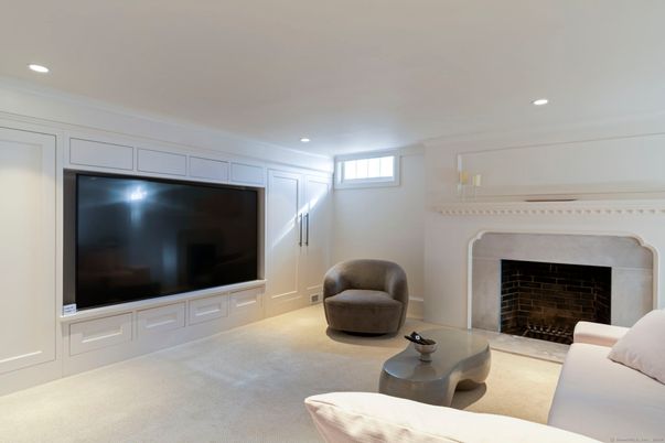 Fireplace, Interior, Living room, Recessed Lighting