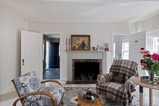 Fireplace, Interior