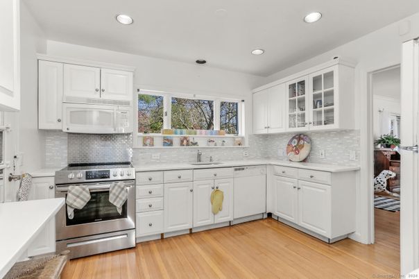 Interior, Kitchen, Recessed Lighting, Stainless Steel Appliances, Wood Texture Flooring