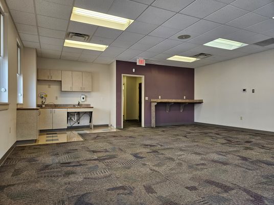Empty room, Interior, Kitchen, Recessed Lighting
