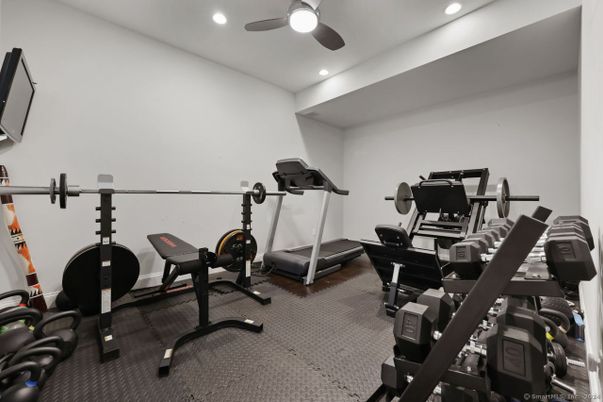 Fitness Equipment, Interior, Recessed Lighting