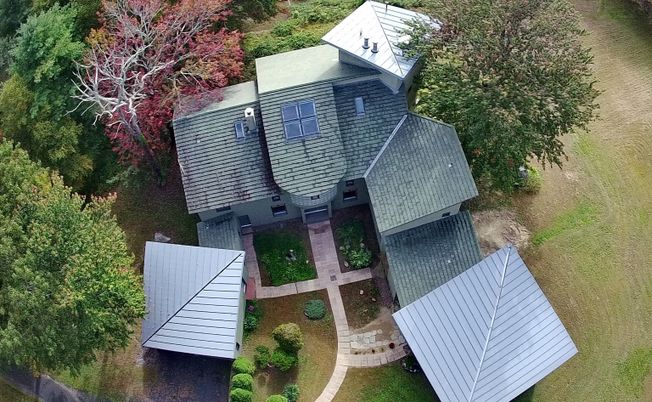 Exterior, Drone