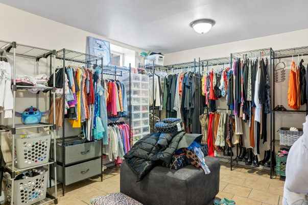 Interior, Walk-in Closets
