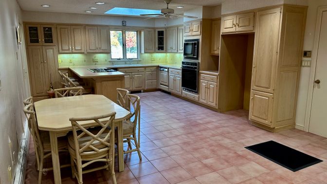 Dining room, Interior, Kitchen, Recessed Lighting