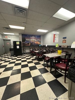 Dining room, Interior, Recessed Lighting