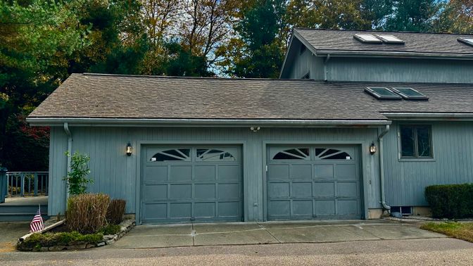 Detached Garage, Exterior