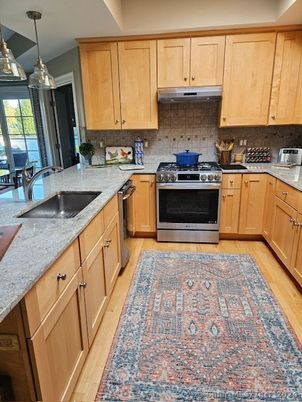 Interior, Kitchen, Pendant Lights, Wood Texture Flooring