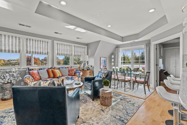 Dining room, Interior, Living room, Recessed Lighting, Wood Texture Flooring