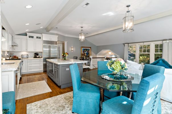 Dining room, Interior, Kitchen, Living room, Pendant Lights, Recessed Lighting, Stainless Steel Appliances, Wood Texture Flooring