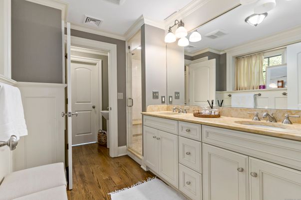 Bathroom, Dual Sink Vanities, Interior, Wood Texture Flooring