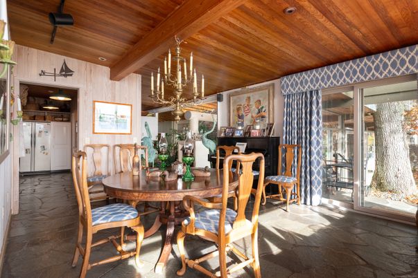 Chandelier, Dining room, Interior, Wooden Beams, Wooden Ceilings