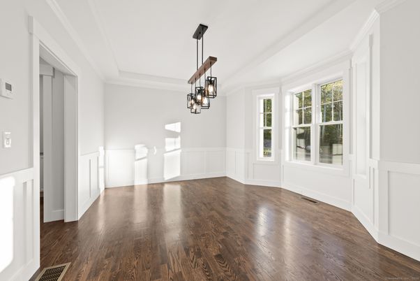 Empty room, Interior, Pendant Lights, Wood Texture Flooring
