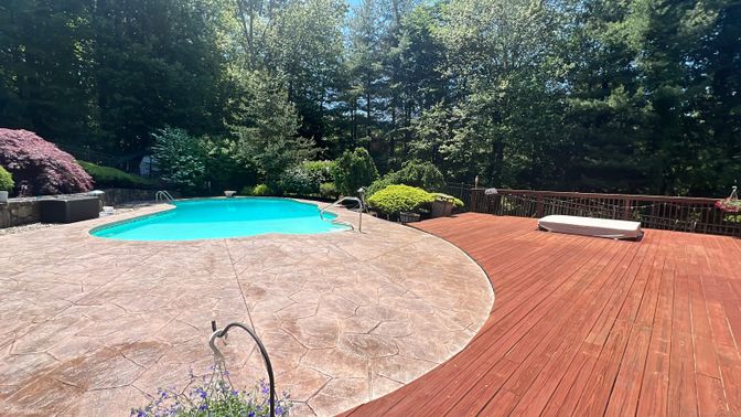 Exterior, Hot Tub, Pool