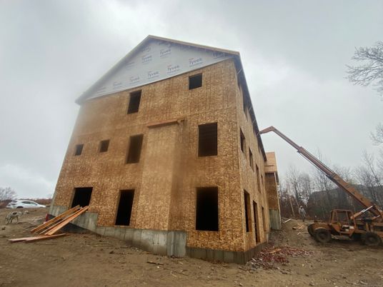 Exterior, Facade, None