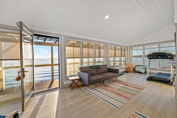 Fitness Equipment, Interior, Living room, Recessed Lighting, Water, Wood Texture Flooring